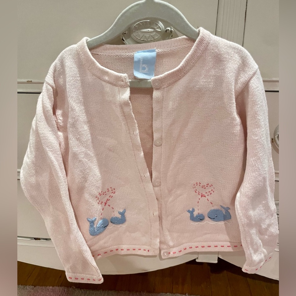 bella bliss Size 4 EUC Light Pink Whale Embroidered Sweater